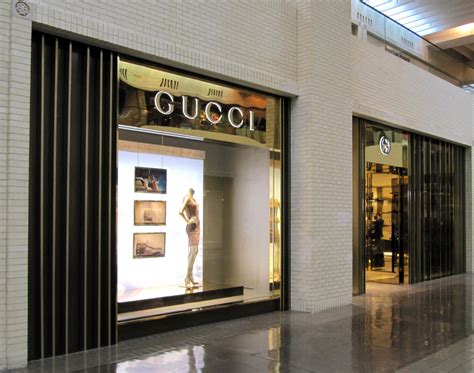 gucci store in dallas texas